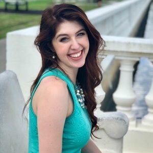 Meet your Posher, Alaina